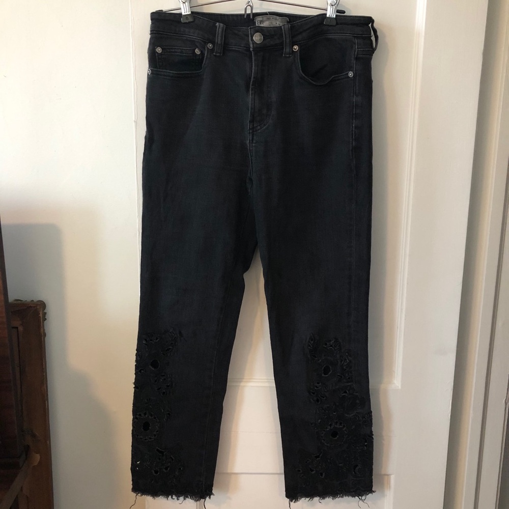 Free People straight Leg Jeans Cut-Out Design 28